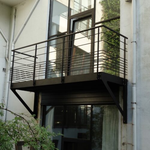 BRB Solutions Balcon suspendu